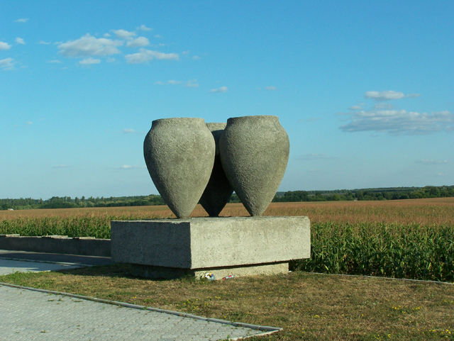 100_0397 1.jpg